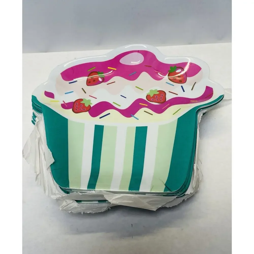 Cupcake Shaped Party Melamine Plates with Strawberries lot of 13 NEW